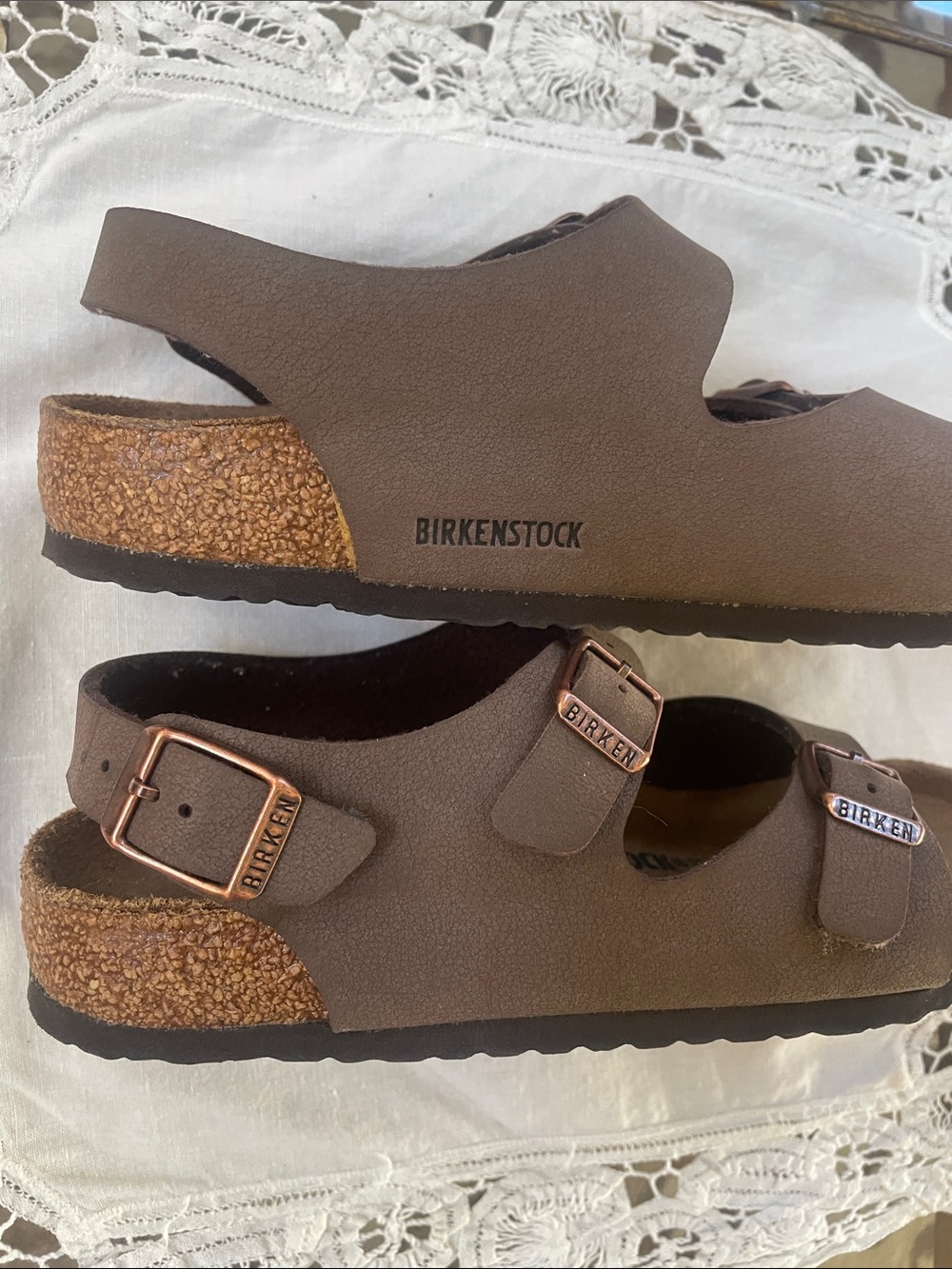 Birkenstock  Kids Brown Double-Strap Sandals with Copper Buckles